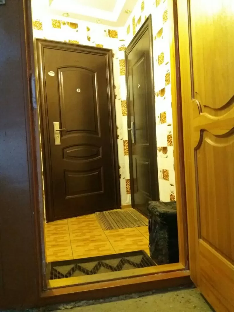 Продам 1 комнатную квартиру Суворова д8 6