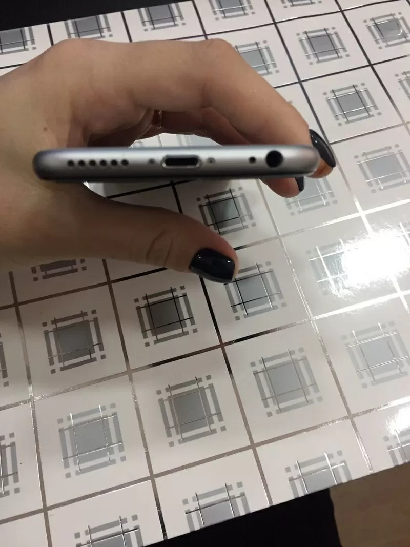 Продам телефон iPhone 6s (64gb) space gray.  2
